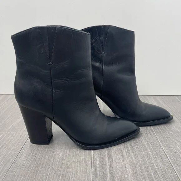 VINCE Erving Western Ankle Bootie Black Leather Stacked Heel Pointed Toe Boots 6 - Picture 4 of 16